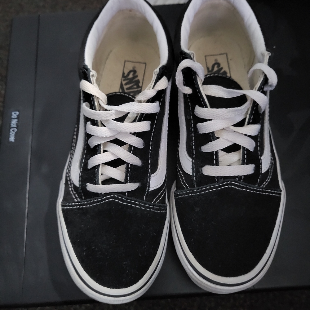 Vans Original Low Tops Canvas/Suede Youth Sz 2.5